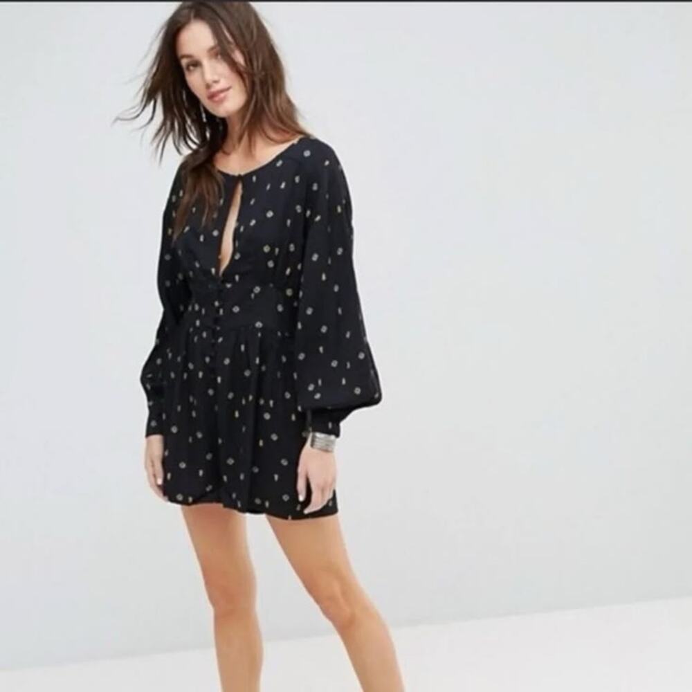 NWT Free People Love Grows Front Button Long Sleeve Romper Black Floral - Picture 3 of 15